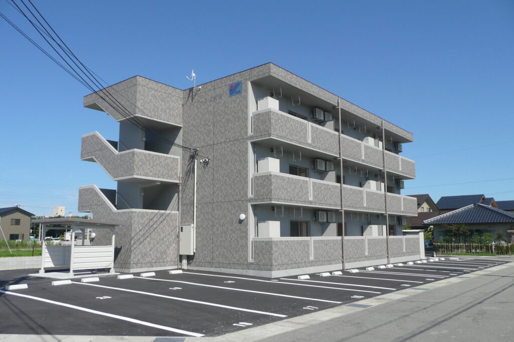 イデアール北安田（白山市北安田町）ユーミーマンション