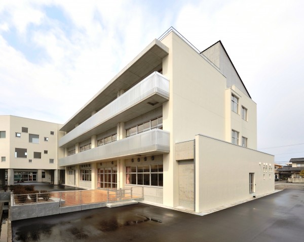 小松市立第一小学校校舎（2期工事）　（小松市）